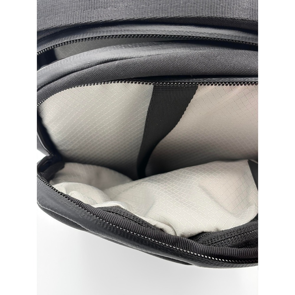 Alpaka Metro Sling V2 Black Weatherproof Tech Crossbody Bag Axoflux 300D - Picture 7 of 9
